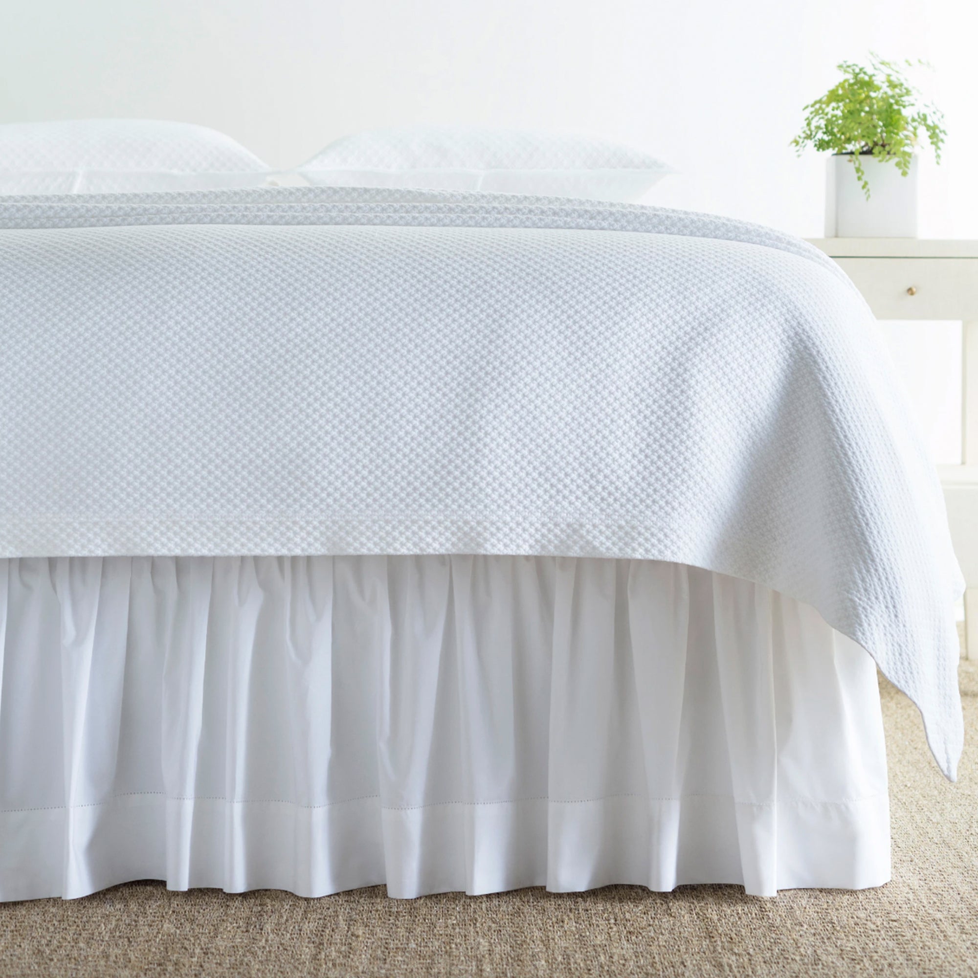 Classic Hemstitch Bed Skirt