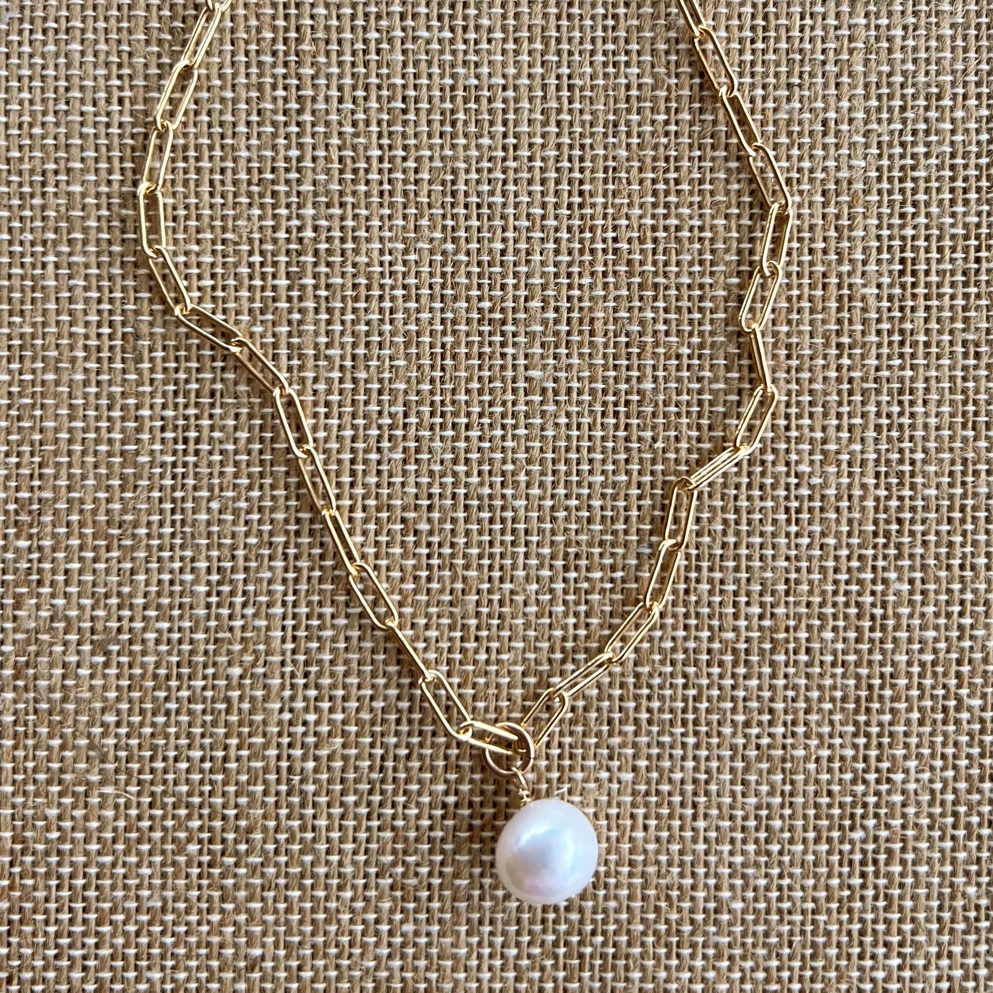 Baroque Pearl Paperclip Chain Necklace