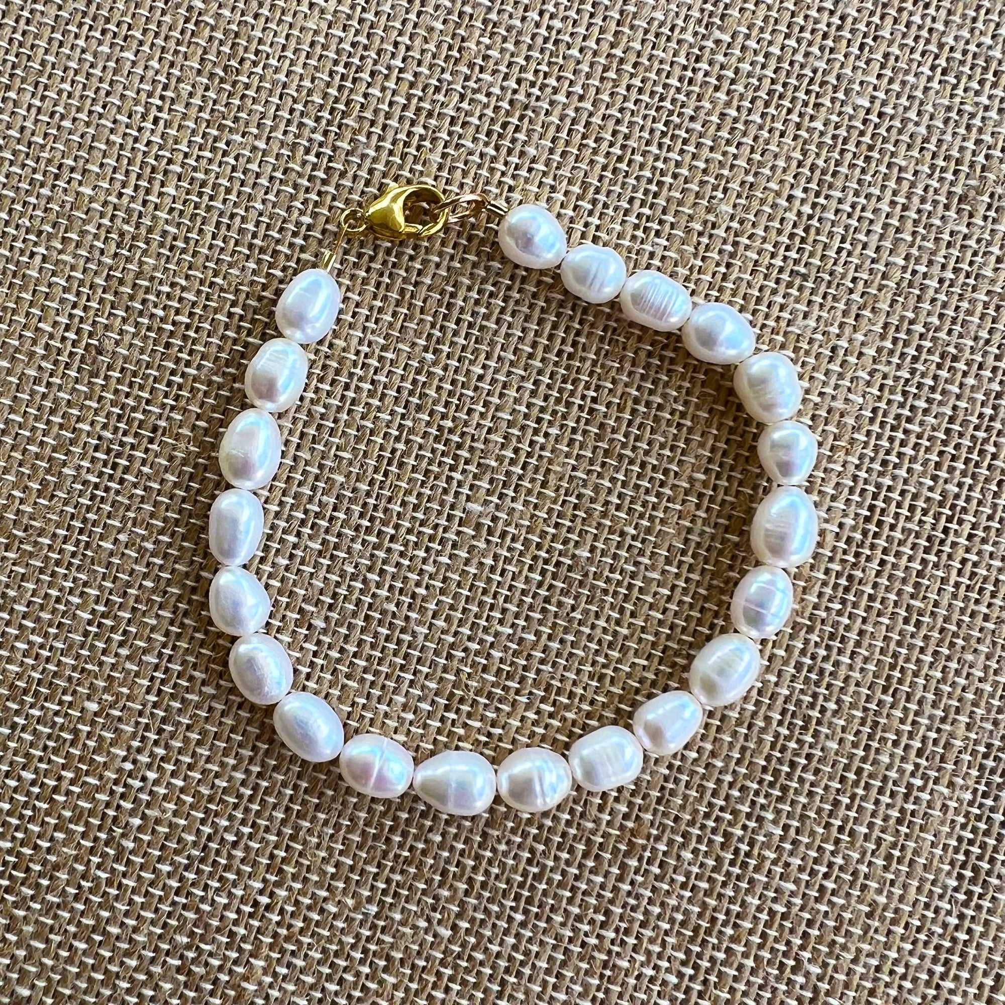 White Pearl Bracelet with Clasp